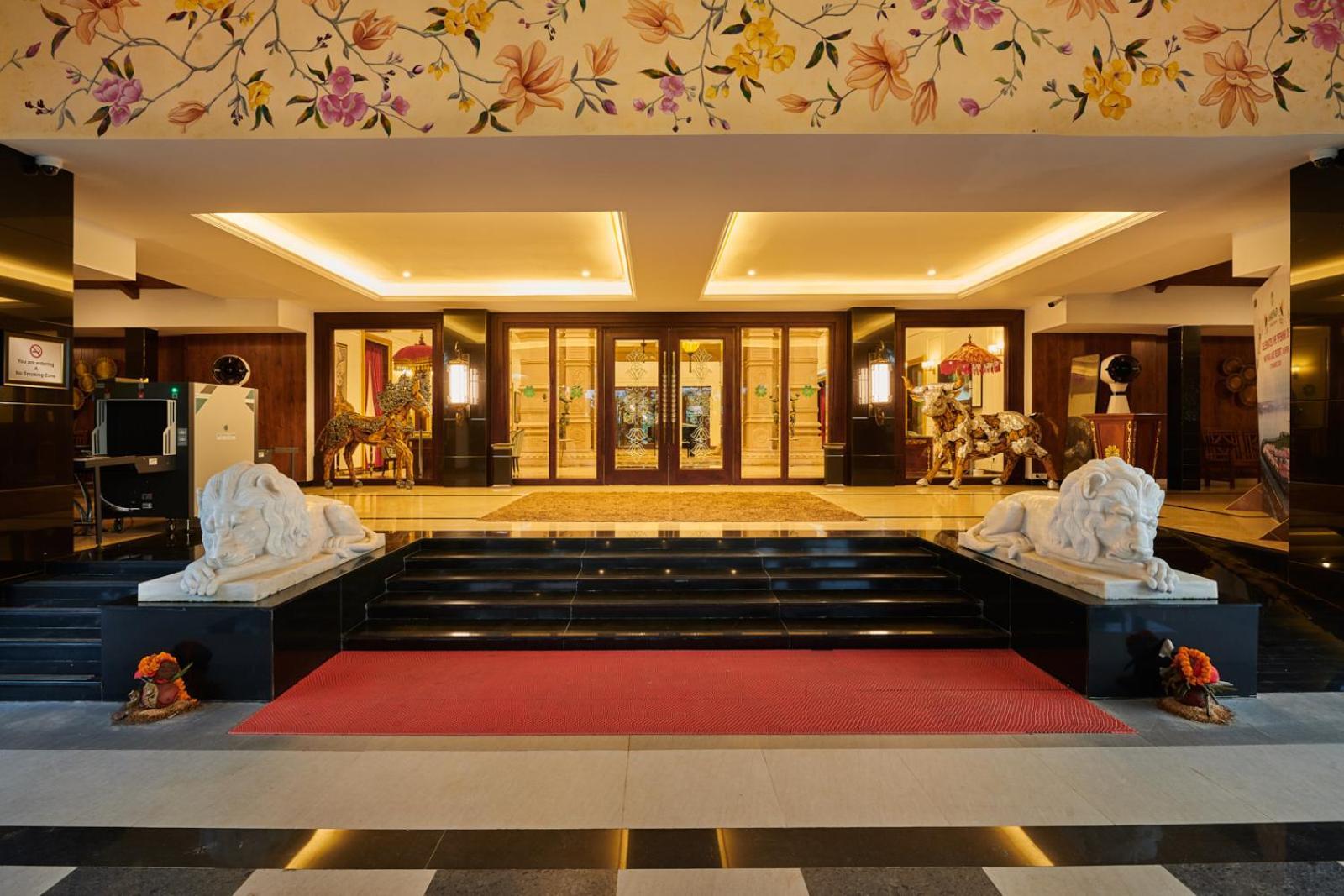 เมย์แฟร์ เลค รีสอร์ต Hotel Raipur  ภายนอก รูปภาพ