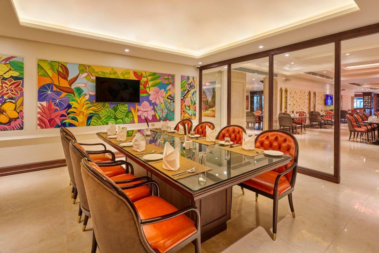 เมย์แฟร์ เลค รีสอร์ต Hotel Raipur  ภายนอก รูปภาพ
