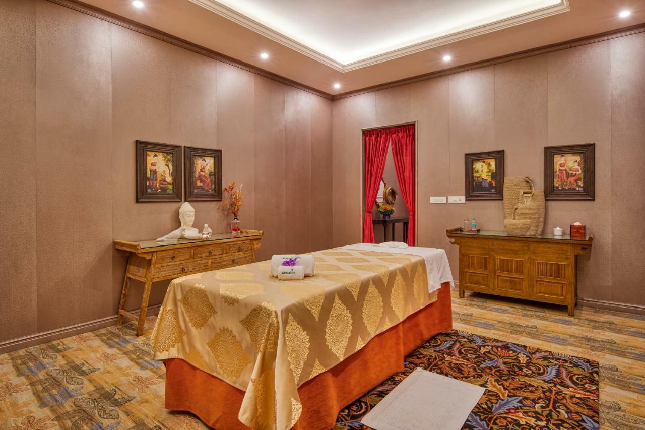 เมย์แฟร์ เลค รีสอร์ต Hotel Raipur  ภายนอก รูปภาพ