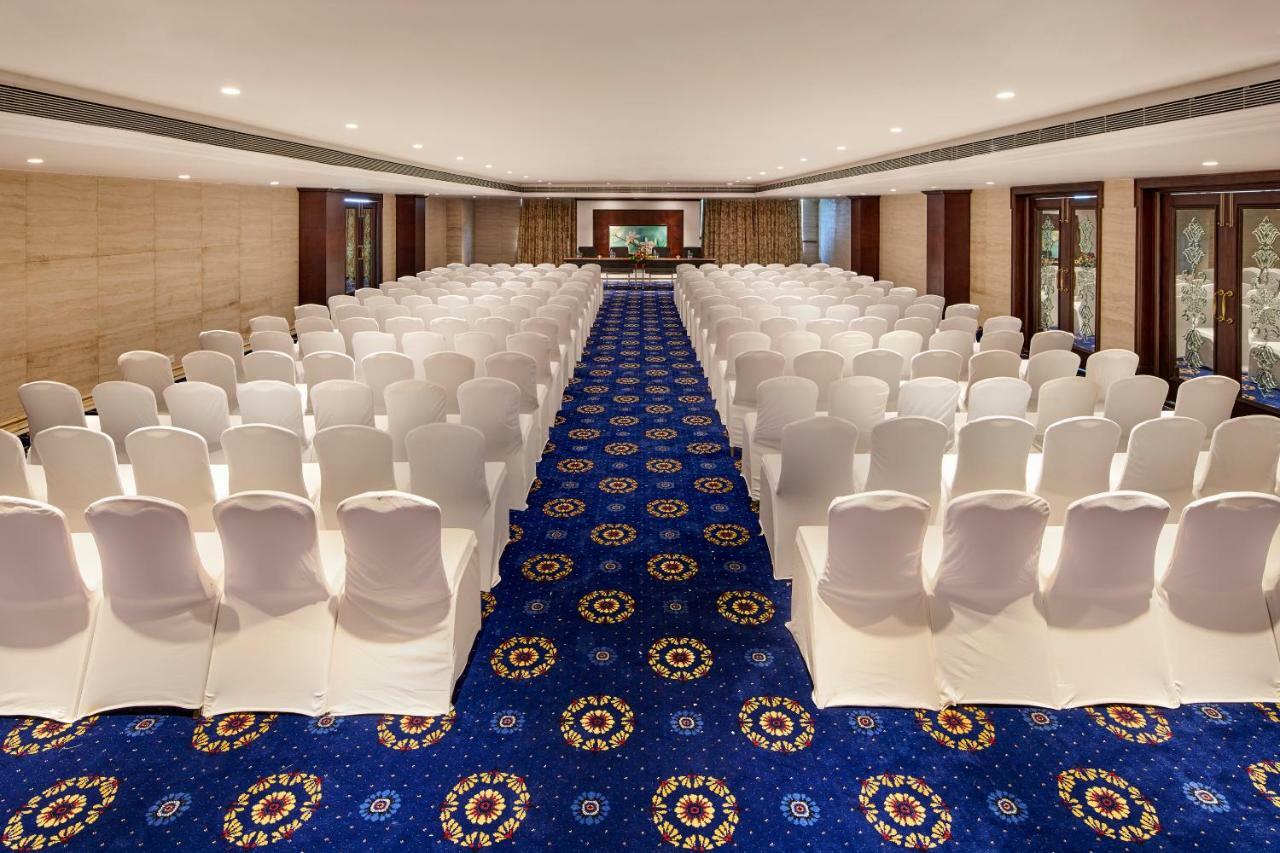 เมย์แฟร์ เลค รีสอร์ต Hotel Raipur  ภายนอก รูปภาพ