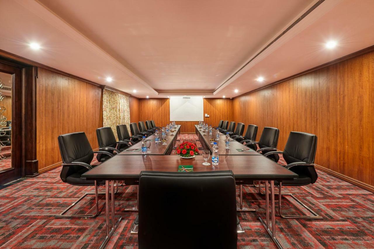 เมย์แฟร์ เลค รีสอร์ต Hotel Raipur  ภายนอก รูปภาพ